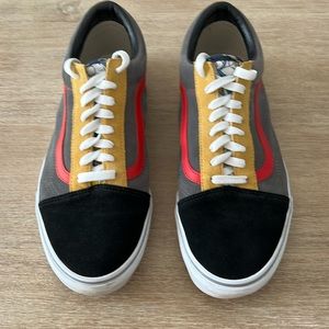 Men’s Simpsons Limited Edition Custom sneakers size 12